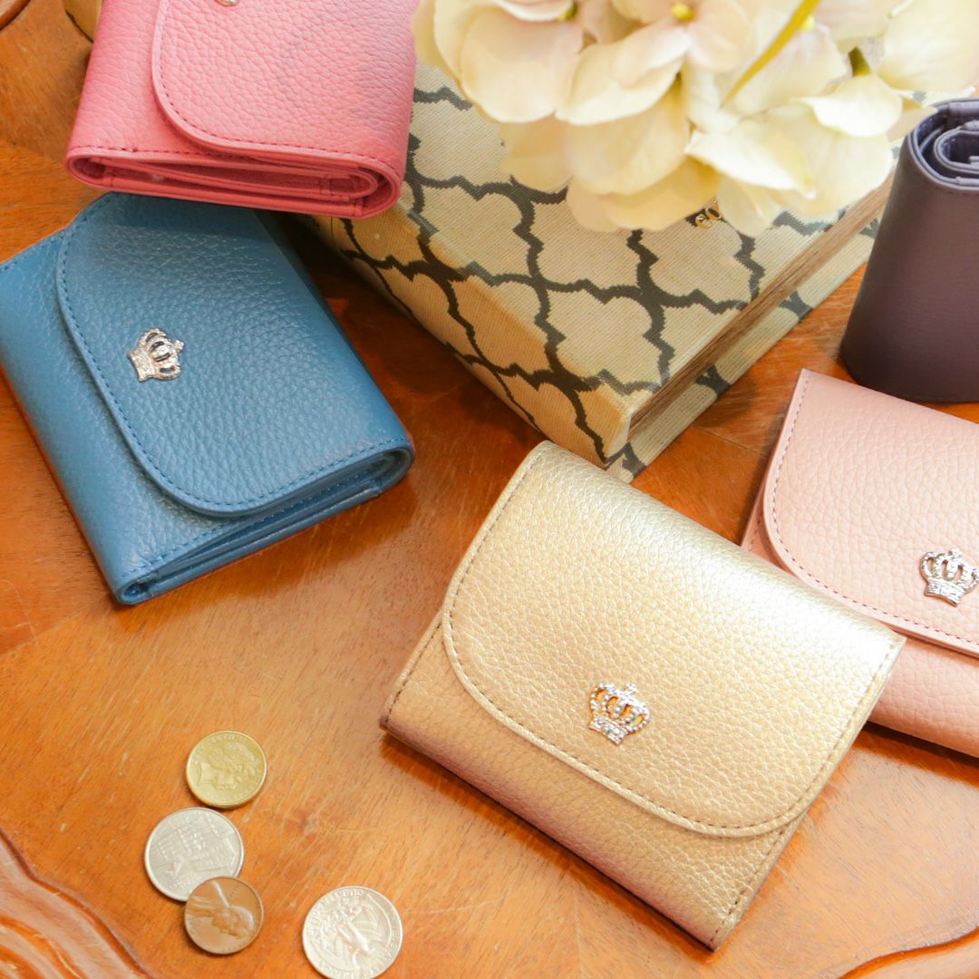バッグとお財布の専門店erutuocの人気レディースミニ財布は傳濱野のパルムです
