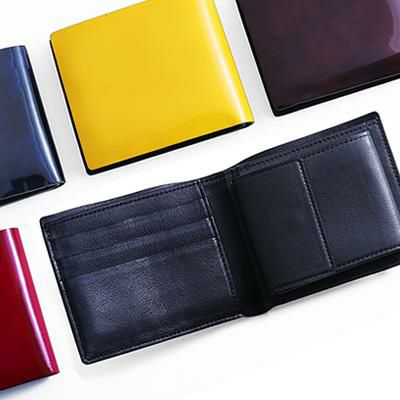 バッグとお財布の専門店erutuocの人気エナメルレディース財布はSLURのヴォランテです
