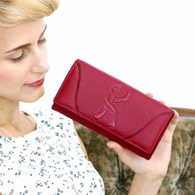 30代女性におすすめのレディースブランド財布はロベルタのモアです
