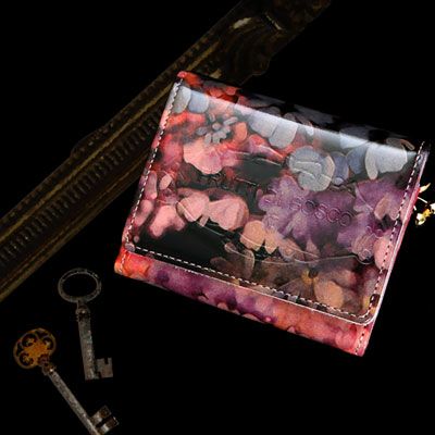 バッグとお財布の専門店erutuocの人気レディースミニ財布はFRUTTIのキアーヴェアリスです