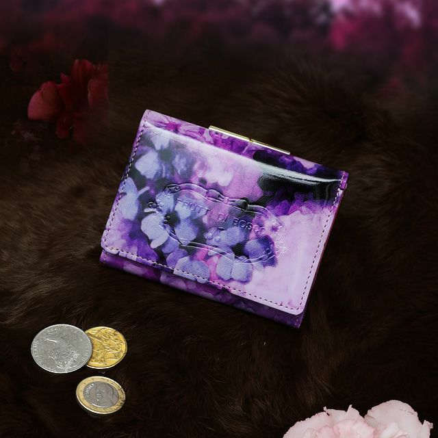 バッグとお財布の専門店erutuocの人気エナメルレディース財布はFRUTTIのヴィローラマジックアワーです