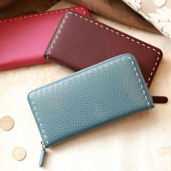 バッグとお財布の専門店erutuocの人気レディース長財布は傳濱野のRiche Camelliaです