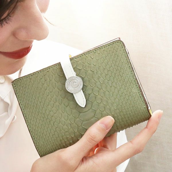 トレンド人気のレディースミニ財布おすすめ｜cooga　Ecler エクレ