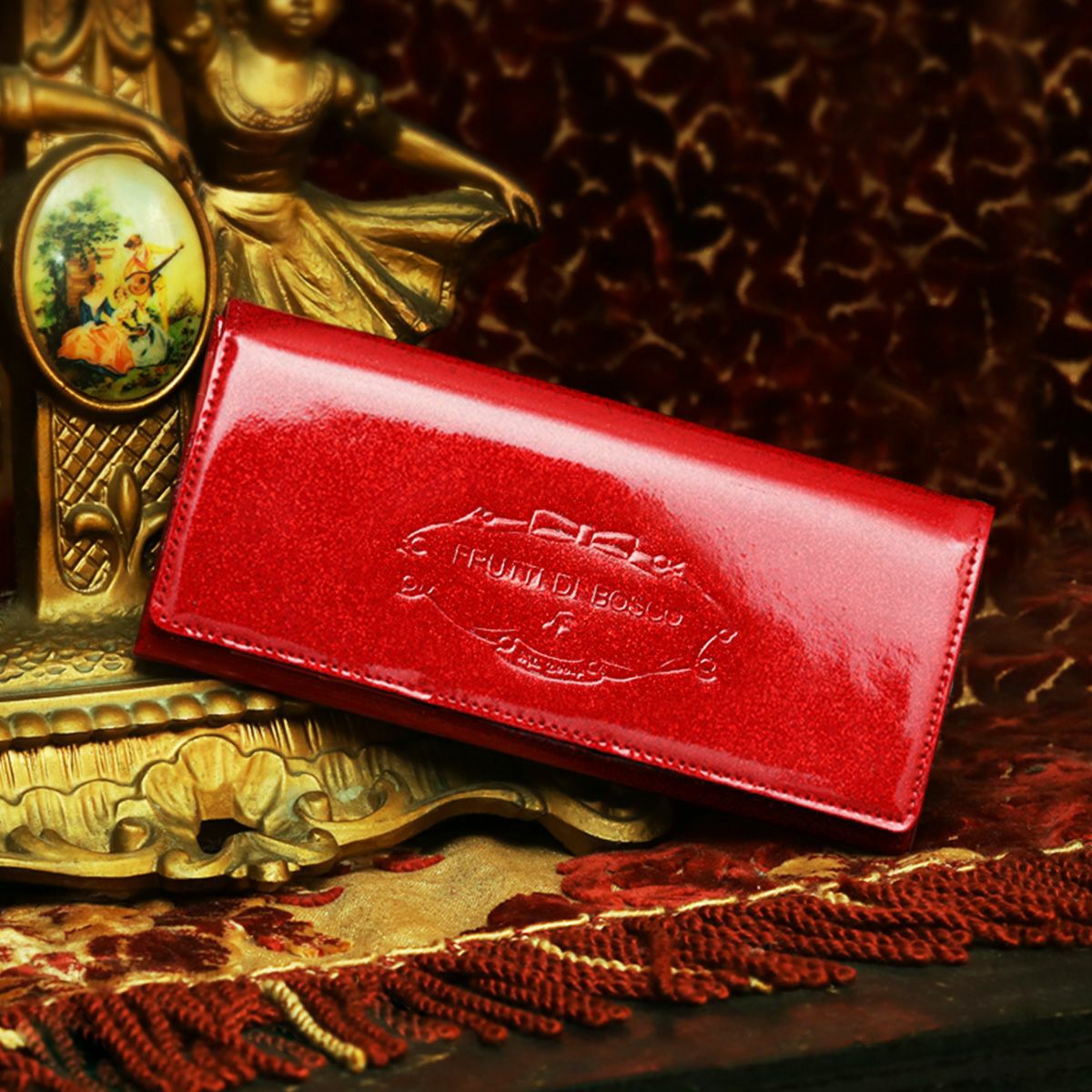 バッグとお財布の専門店erutuocの人気レディース長財布はFRUTTIのヴェロニカです