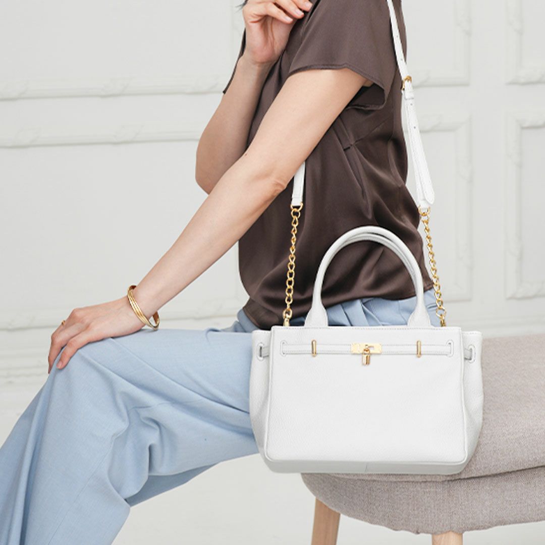 【傳濱野】ときめく機能美×装いに馴染むエレガントサイズ黄金比2wayショルダーバッグMietia Belle（ミーティア ベル）