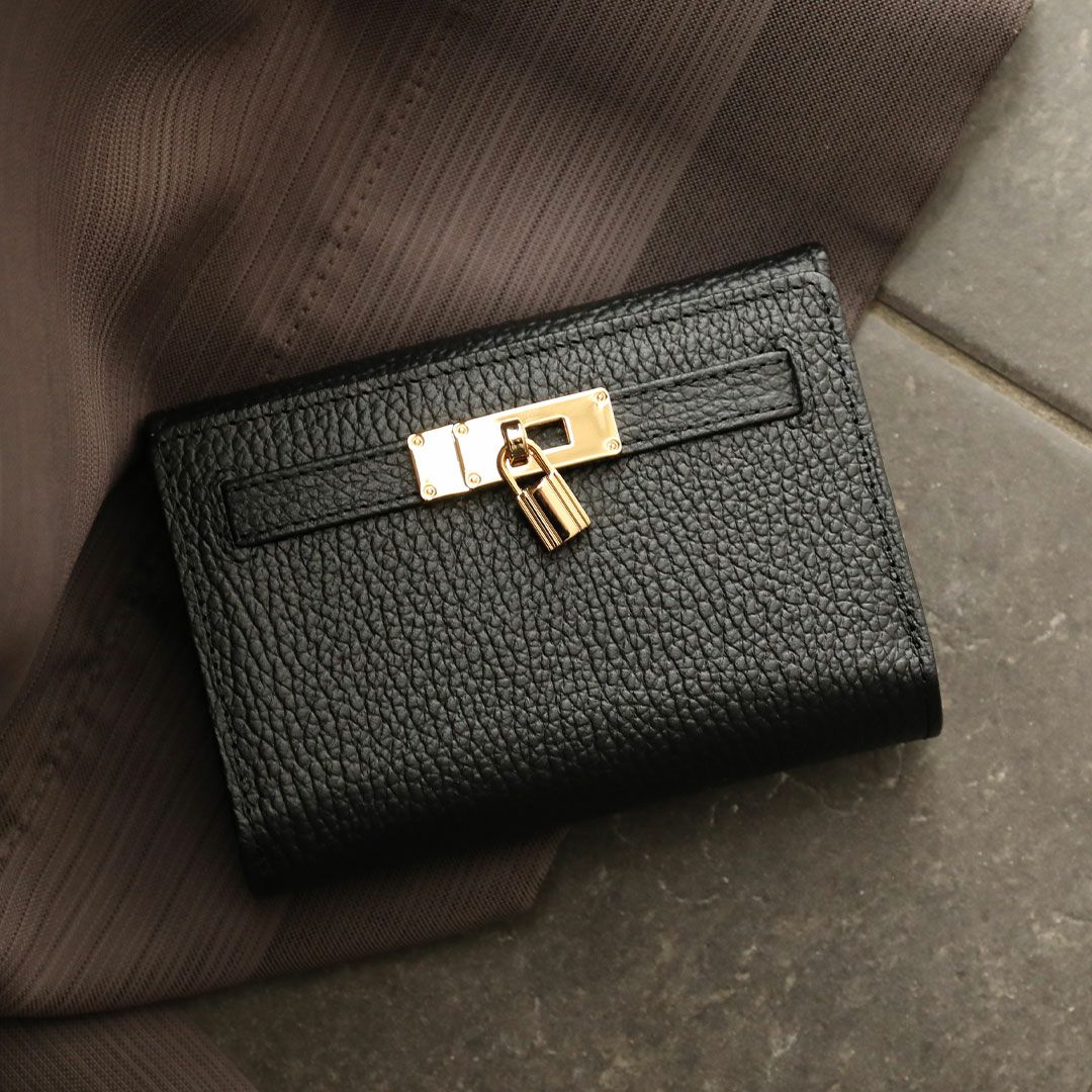 【傳濱野】《人気No.1黄金比シリーズ》手のひらサイズに、長財布の収納力。いいとこ取りの“七分袖ウォレット”Mietia Wallet Waltz（ミーティアウォレット ワルツ）